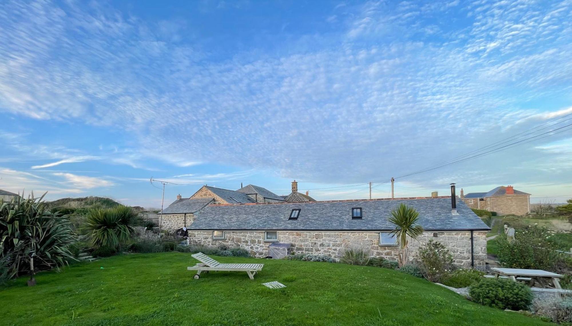Trengothal Barn Porthcurno