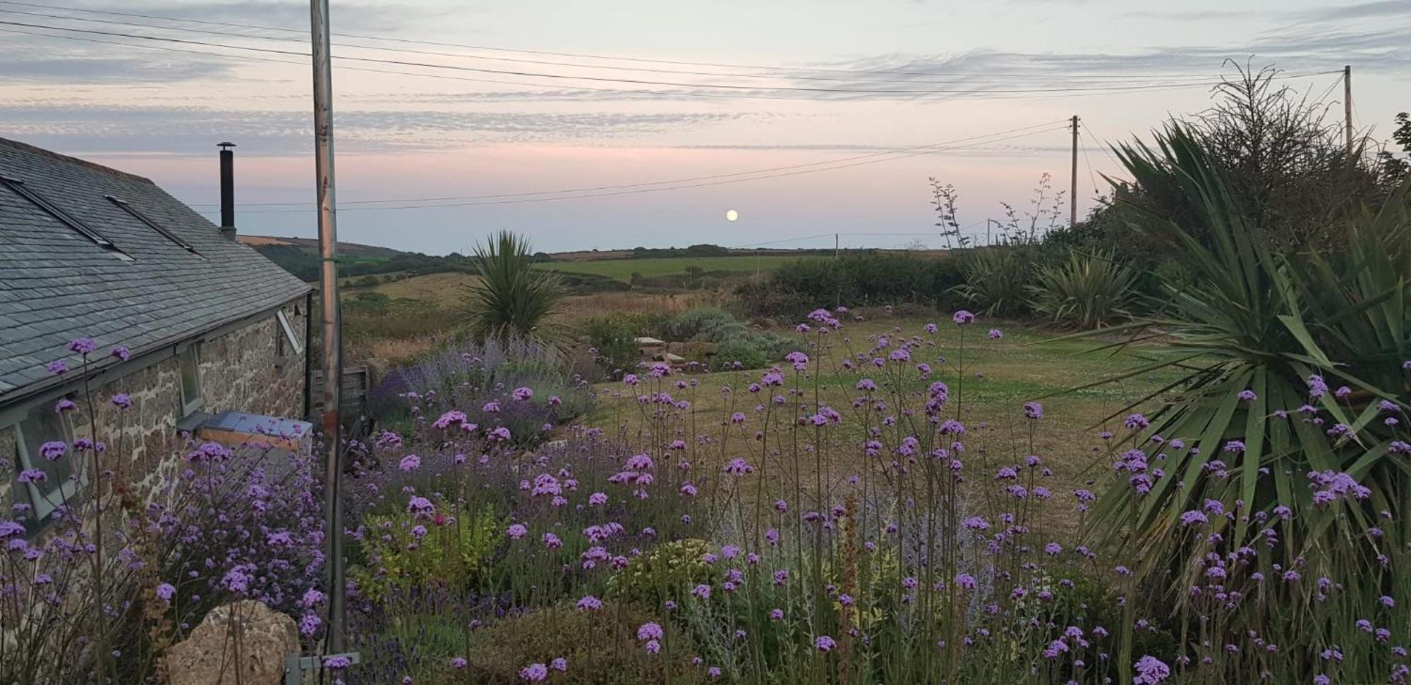 Trengothal Barn Apartment Porthcurno