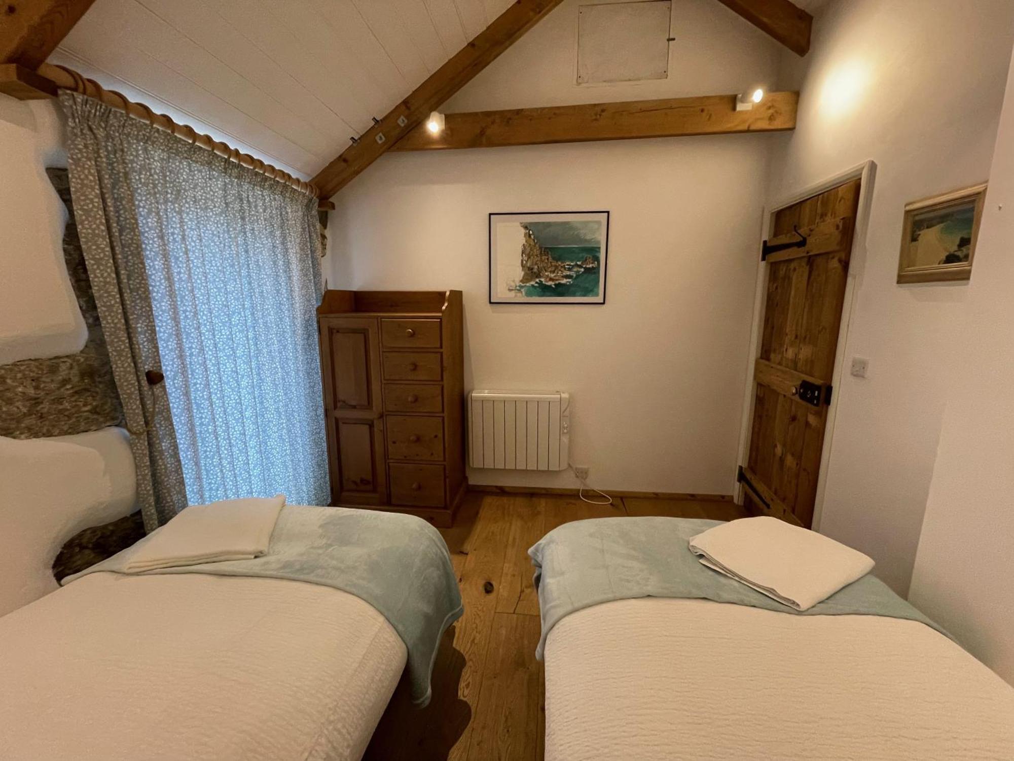 Trengothal Barn Apartment