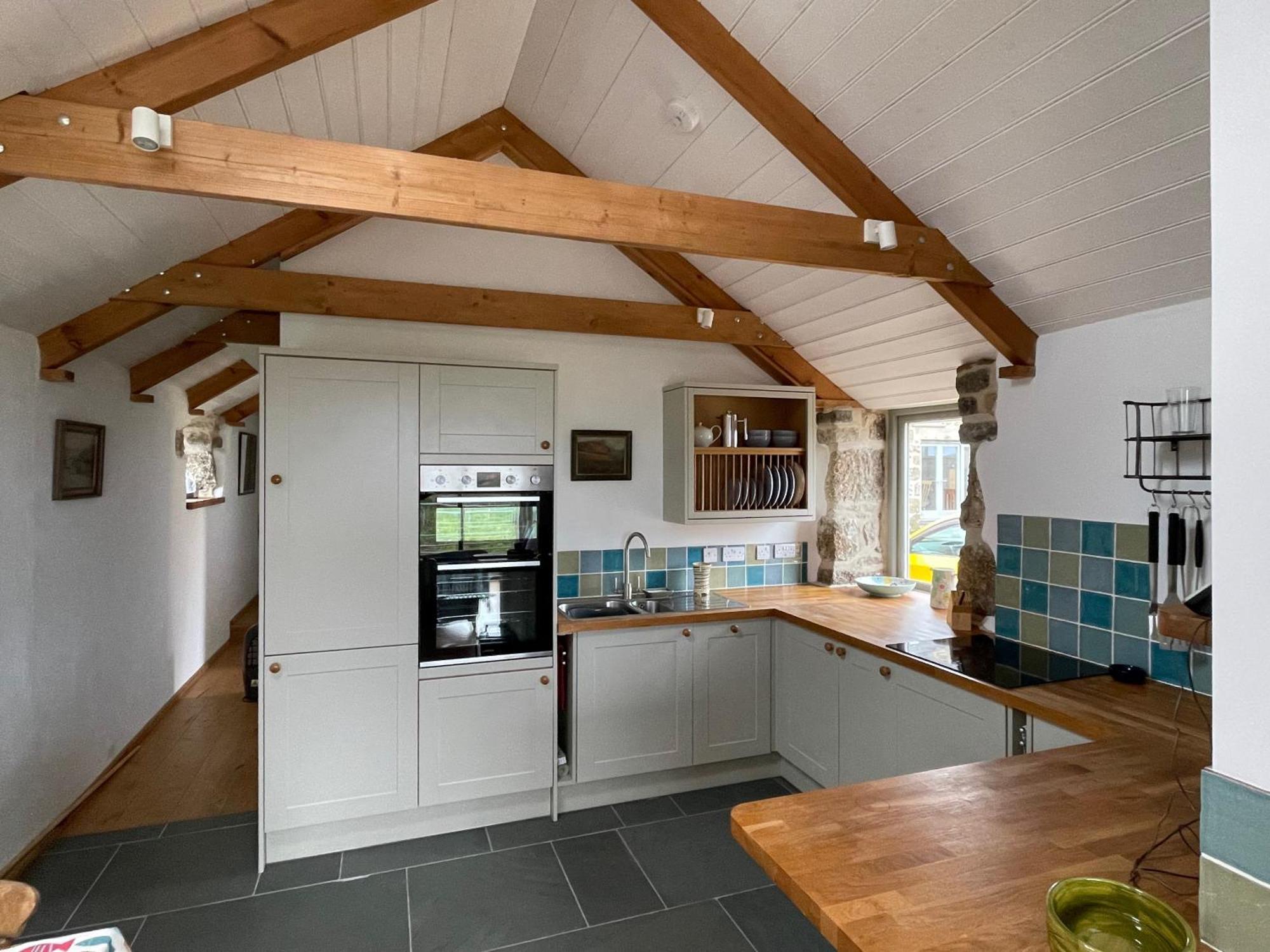 Trengothal Barn Apartment Porthcurno