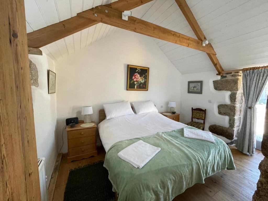 Trengothal Barn Apartment